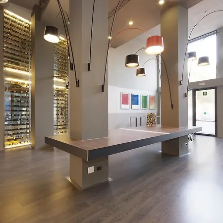 Hotel Art Olympic 4*