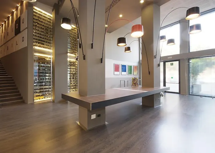 Hotell Art Olympic 4*