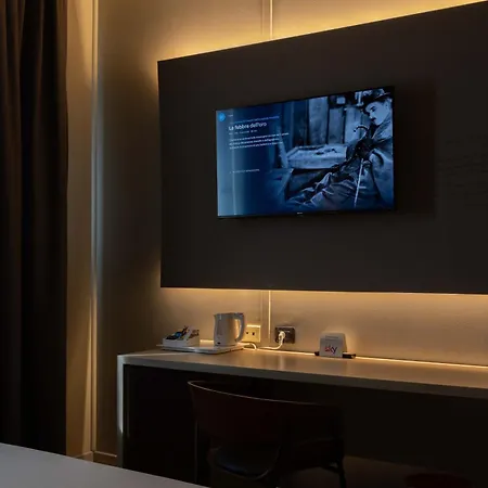 Art Olympic Hotel