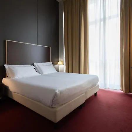 Hotel Art Olympic 4*