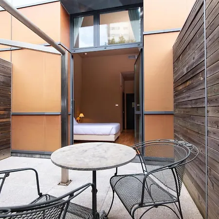 Hotel Art Olympic 4*