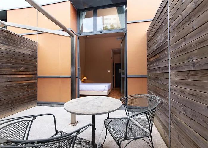 Hotel Art Olympic 4*